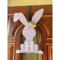 Hase Haustürbügel Personalisiert | Monogramm Frontporch Schild Ostern Frühling Meter Kunst Valentinstag Geschenk Für Frau von HigdonRanchResQ