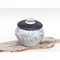 Dose Blickfang, Raku Dose Blickfang, Raku von HildegardSchemehl