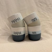 Personalisierte Steingut Tasse "Mama'/'papa' - 4 Farben, Kaffeebecher Geschenk Für Eltern 200 Ml von Himmelsgeschenk