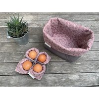 Frühstücksset Amelie Brotkorb & Eierwärmer Altrosa/ Blätter Frühstücksset Amelie Brotkorb & Eierwärmer Altrosa/ Blätter von HinterhofAmbiente