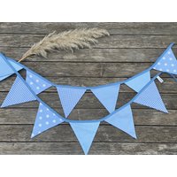 Wimpelkette/ Girlande in Verschiedenen Größen Hellblau/ Weiß Mit Punkten & Sternen Wimpelkette/ Girlande in Verschiedenen Größen Hellblau/ Weiß Mit Punkten & Sternen von HinterhofAmbiente