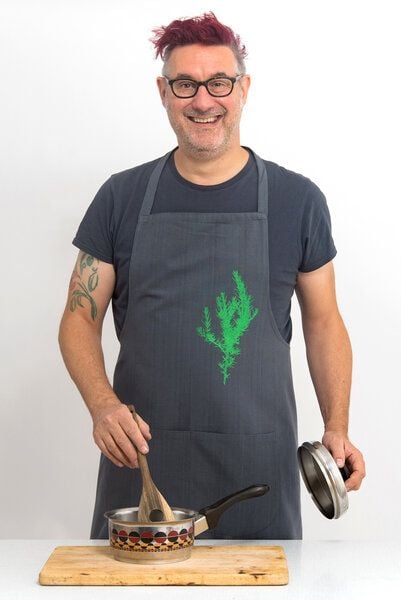 Hirschkind Bio-Kochschürze "Rosmarin" handgewebt grau Fair-Trade Hirschkind Bio-Kochschürze "Rosmarin" handgewebt grau Fair-Trade von Hirschkind