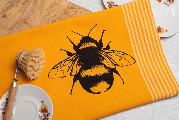 Hirschkind Bio & Fair-Trade-Geschirrtuch "Erdhummel" gelb Hirschkind Bio & Fair-Trade-Geschirrtuch "Erdhummel" gelb von Hirschkind