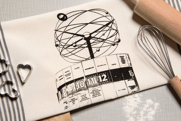 Hirschkind Bio & Fair-Trade-Geschirrtuch "Weltzeituhr" natur Hirschkind Bio & Fair-Trade-Geschirrtuch "Weltzeituhr" natur von Hirschkind