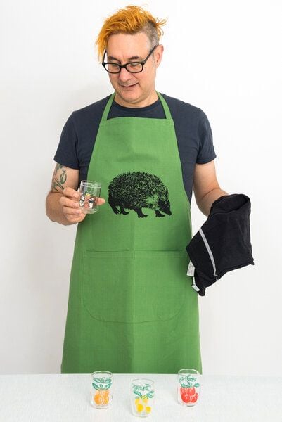 Hirschkind Fair-Trade & Bio-Kochschürze handgewebt grün "Igel" von Hirschkind