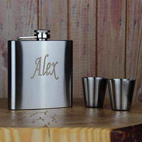 Wadoy 4-teiliges Design Edelstahl Flachmann-Set mit individueller Namens-Gravur von Wadoy