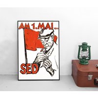 Poster Ddr Sed "1. Mai 1946" Tag Der Arbeit Ostdeutschland Deutschland Propaganda Sozialismus Plakat Kunstdruck Home Decor Wall Art Vintage von Historyonyourwall