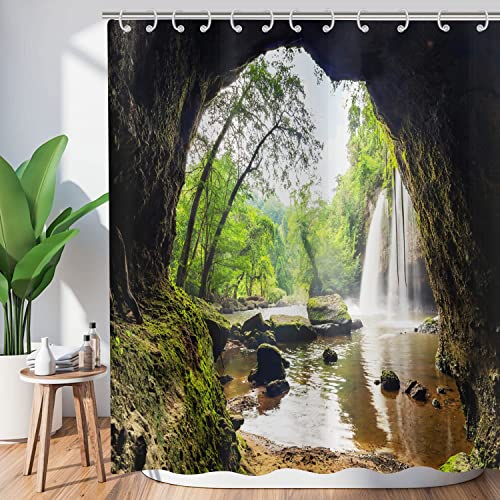 Duschvorhang Wald 150x180, Hnmdmyi Tropischer Dschungel Regenwald Grüner Baum Pflanze Natur Berg Höhle Landschaft Wasserfall Szenerie Badewanne Vorhang Wasserdicht Polyester Stoff Waschbar Badevorhang von Hnmdmyi