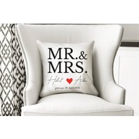 Kissenbezug Hochzeit | Mr. & Mrs. Personalisiert Sofakissen Dekokissen Kissenhülle 50x 50 cm O. 40x 40cm von Hochzeitideal