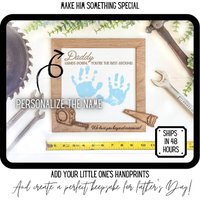 Opa Vatertagsgeschenk | Personalisiertes Handabdruck Schild Geschenk Für Opa| Opas Garage Von Kindern Opa Vatertagsgeschenk | Personalisiertes Handabdruck Schild Geschenk Für Opa| Opas Garage Von Kindern von HodgeMill
