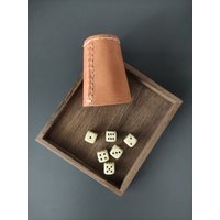 Edles Kleines Tablett Aus Räucher Eiche/ Zum Dekorieren Für Den Tisch/ Würfelbrett Holz/ Für Schmuck Oder Andere Schöne Dinge von HoelzchenUStoeffchen