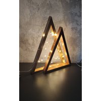 Weihnachtsbaum Set Aus Nussbaum in Zwei Größen/ Tannenbaum Holz Beleuchtet Mit Einer Lichterkette von HoelzchenUStoeffchen