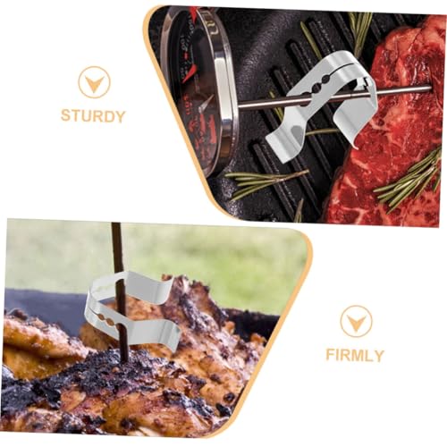 Hoement Edelstahl Thermometerhalter mit Mehrfachlöchern Vielseitiger Grill Topfclip für Temperaturfühler Sicherer Thermometerhalter für Grill Kochanwendungen Kompatibel mit Rohren Hoement Edelstahl Thermometerhalter mit Mehrfachlöchern Vielseitiger Grill Topfclip für Temperaturfühler Sicherer Thermometerhalter für Grill Kochanwendungen Kompatibel mit Rohren von Hoement