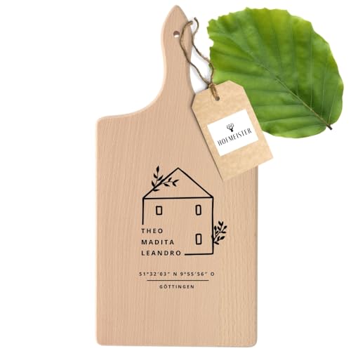 HOFMEISTER® Schneidebrett eckig personalisierte Gravur - Namen und Koordinaten - Brotzeitbrett mit Griff - Geschenk zum Einzug, Umzug oder Hausbau, 38 cm von Hofmeister Holzwaren