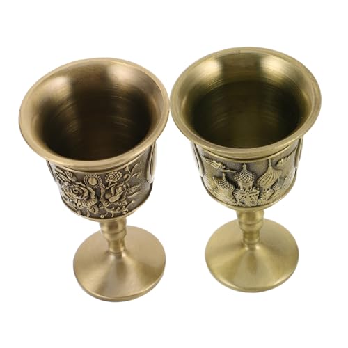 Hohopeti 2 Stück Vintage Metallkelche Set Europäischer Stil Hochstielige Retro Whiskey Gläser mit Blumen Schlossmotiv Dekorative Trinkbecher für Zuhause und Festliche Anlässe von Hohopeti