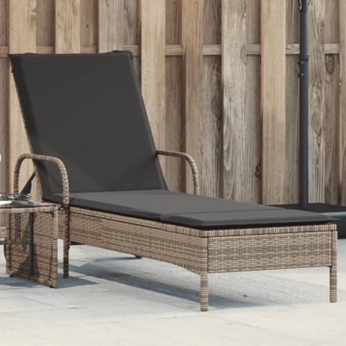 Graue Poly Rattan Sonnenliege mit Rollen, verstellbare Rückenlehne, Bequeme Auflage für Terrasse, Garten, Poolbereich von Holamys