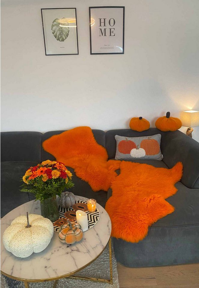 Hollert Fellteppich, Tierform, Lammfell Merino Orange von Hollert