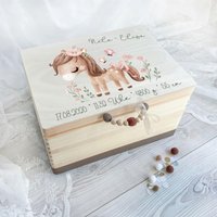 Personalisierte Erinnerungskiste Pony | Geschenk Für Mädchen Holzbox Mit Name & Gravur Pferde Motiv Kinder von HolliWoodKids