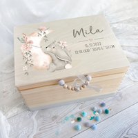 Personalisierte Erinnerungskiste Baby | Hase Auf Mond Geschenk Zur Geburt & Taufe Mädchen, Erinnerungsbox Aus Holz von HolliWoodKids