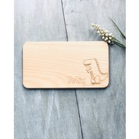 Frühstücksbrettchen Dino Mit Namen Frühstücksbrettchen Dino Mit Namen von HollyandPaul