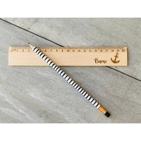 Holzlineal Graviert Personalisiert Anker von HollyandPaul