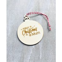 Weihnachtskugel Baumanhänger Geschenkanhänger My First Christmas As Mom Weihnachtskugel Baumanhänger Geschenkanhänger My First Christmas As Mom von HollyandPaul