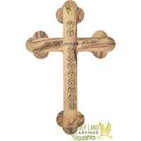 22 cm | 10 Inch Olivenholz Wand Kruzifix Kreuz - 5 Gläser Mit Blumen, Steinen, Olivenblättern Und Weihrauch Aus Dem Heiligen Land von HolyLandCarvingsCo