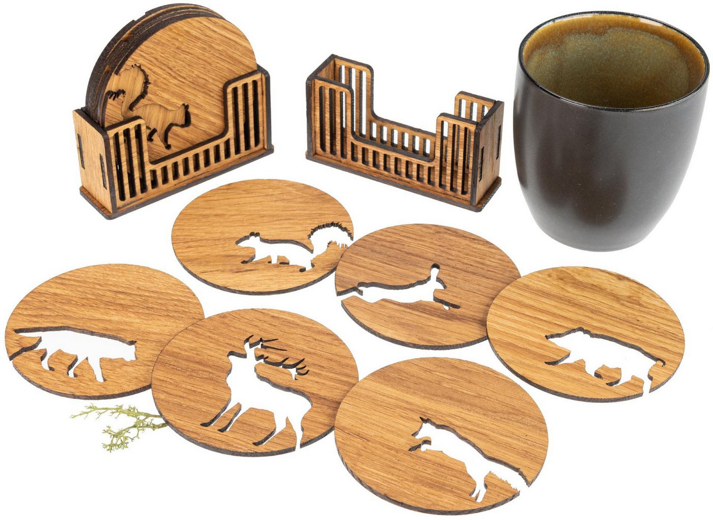 Holz Frank Glasuntersetzer Glas Untersetzer 6er Set aus Eiche geölt mit Waldtiere Motiv, 7-tlg., Massivholz Eiche Holz Frank Glasuntersetzer Glas Untersetzer 6er Set aus Eiche geölt mit Waldtiere Motiv, 7-tlg., Massivholz Eiche von Holz Frank