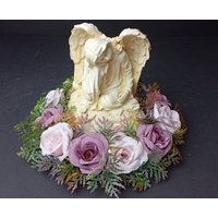 Grabgesteck Mit Engel Frühling Allerheiligen Künstliche Rosen Muttertag von HolzBlumeKreationen