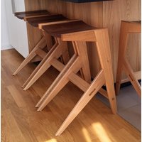 Gegenhocker 25B Gegenhocker 25B von HolzDesignAtelier