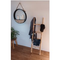 Holzleiter Dekoleiter Kleiderleiter Kleiderhaken Stummer Diener Leiter Holzleiter Dekoleiter Kleiderleiter Kleiderhaken Stummer Diener Leiter von HolzdesignBetz