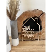 Haus Mit Namen Holz Geschenk Richtfest Personalisiertes Einweihung Familien Einzug Hochzeitsgeschenk Türschild von HolzmadeShop