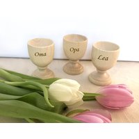 Eierbecher Ostergeschenk Personalisierter Gravur Aus Buche Eierbecher Ostergeschenk Personalisierter Gravur Aus Buche von HolzmitLiebe