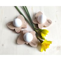 Eierbehälter Serviettenhalter Ostergeschenk Schmetterling Personalisierter Gravur Aus Buche Eierbehälter Serviettenhalter Ostergeschenk Schmetterling Personalisierter Gravur Aus Buche von HolzmitLiebe