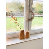Handgefertigte Holzvasen-Set Für Trockenblumen - Elegantes Duo Aus Natürlichem Holz, Perfekt Stilvolle Innendekoration von Holzpause