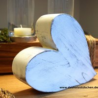 Handgefertigtes Großes Holzherz - Einzigartiges Deko-Herz Shabby Weiß Aus Massivholz Im Vintage Look Perfekte Dekoration von HolzstuebchenEnniger