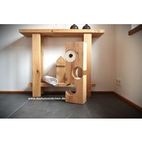 Rustikaler Toilettenpapierhalter Stehend Aus Eichen Holz - Wc Rollenhalter Badezimmer Deko Bad Accessoires Garnitur Naturbelassen von HolzstuebchenEnniger