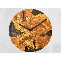 Wanduhr Aus Olivenholz Und Epoxidharz - Handgefertigte Uhr Dekorative Holzuhr Für Wohnzimmer Mehr von HolztraumDeutschland