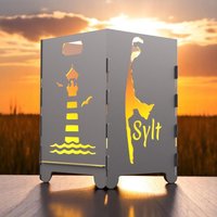 Feuertonne Mit Sylt-Motiv - Feuerkorb, Feuerschale Für Garten & Terrasse, Gartenfeuer Deko, Geschenkidee, Geschenk Zum Einzug, Gartendeko Feuertonne Mit Sylt-Motiv - Feuerkorb, Feuerschale Für Garten & Terrasse, Gartenfeuer Deko, Geschenkidee, Geschenk Zum Einzug, Gartendeko von HolzverliebtDE