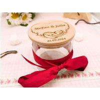Personalisiertes Geschenk Hochzeit, Individuelles Für Brautpaar, Ehefrau, Geldgeschenk Gravur Aufbewahrungsglas, Jga Gastgeschenk von Holzwerk2k15