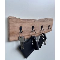 Schlüsselbrett Eiche Baumkante Holz Schlüsselbrett Eiche Baumkante Holz von HolzwerkGB
