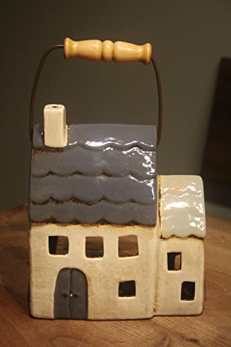 Laterne Häuschen im Grünen, Keramik, Breite 16,5 cm, Höhe 19 cm, Tiefe 8,5 cm, Windlicht Haus von Holzwurm