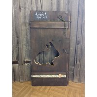 Fensterladen Hase Zwerghase Feldhase Geburtstag Holzdeko Geschenk Holzzauberei Fensterladen Hase Zwerghase Feldhase Geburtstag Holzdeko Geschenk Holzzauberei von HolzzaubereibySissi