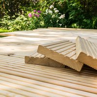 Terrassendielen aus Holz Lärche aris - i 6 m², Inkl. Unterkonstruktion und Montagematerial i Terrassenboden Poolumrandung Balkonbelag von Home Deluxe