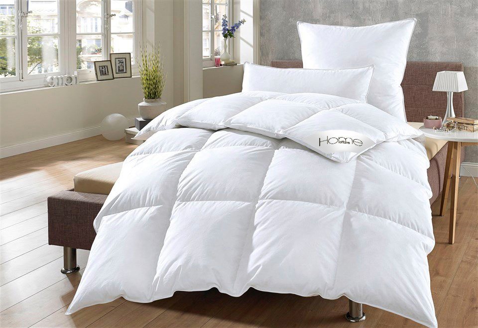 Home affaire Daunenbettdecke + Kopfkissen Köniz, Bettdecke 135x200&155x220 cm mit 80x80 cm Kissen Made in Green, Füllung: Bettdecke 60% Daunen & 40% Federn, 2-tlg., Set mit Kissen, allergiker geeignet (Hausstauballergiker) Home affaire Daunenbettdecke + Kopfkissen Köniz, Bettdecke 135x200&155x220 cm mit 80x80 cm Kissen Made in Green, Füllung: Bettdecke 60% Daunen & 40% Federn, 2-tlg., Set mit Kissen, allergiker geeignet (Hausstauballergiker) von Home affaire