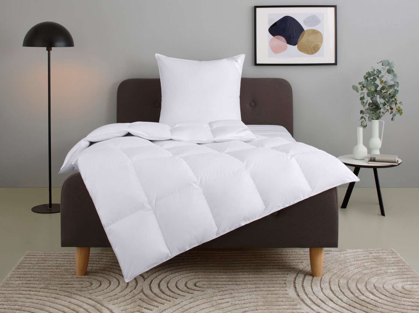 Home affaire Daunenbettdecke + Kopfkissen Litrone Bettdecke 135x200 cm, 155 x220 cm, Füllung: Gänsedaunen & Gänsefedern, Set mit Kissen 40x80 cm, 80x80 cm, Frühling, Sommer, Herbst, Winter Home affaire Daunenbettdecke + Kopfkissen Litrone Bettdecke 135x200 cm, 155 x220 cm, Füllung: Gänsedaunen & Gänsefedern, Set mit Kissen 40x80 cm, 80x80 cm, Frühling, Sommer, Herbst, Winter von Home affaire