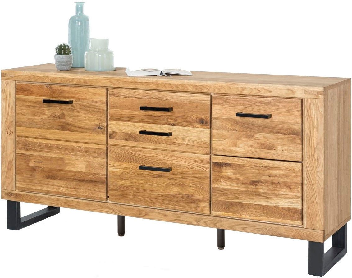 Home affaire Kommode (1 St), Industriestil, Teilmassiv Eiche, schwarze Elemente, Modern von Home affaire