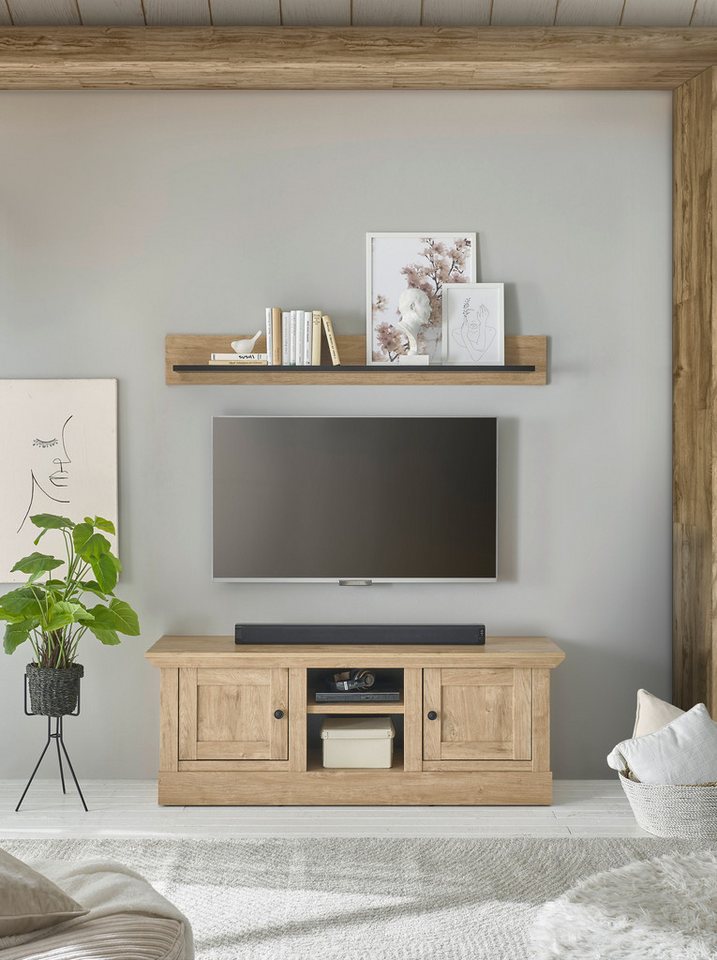 Home affaire Wohnwand Cornwall, Anbauwand im Landhausstil, Wohnzimmer-Set, Eiche Dekor, (Set, 2-St), enthält Lowboard, Wandboard, Eiche Dekor, 152 cm breit von Home affaire