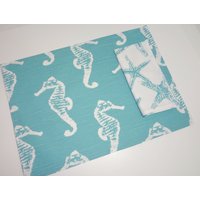Tischset Meerblau Seepferdchen Koralle Seestern Streifen Dekorative Tischsets 13x18 von HomeLiving