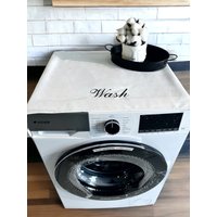 Homeprepco „Wash" Bestickter Waschmaschinenbezug Weiß von HomePrepCo